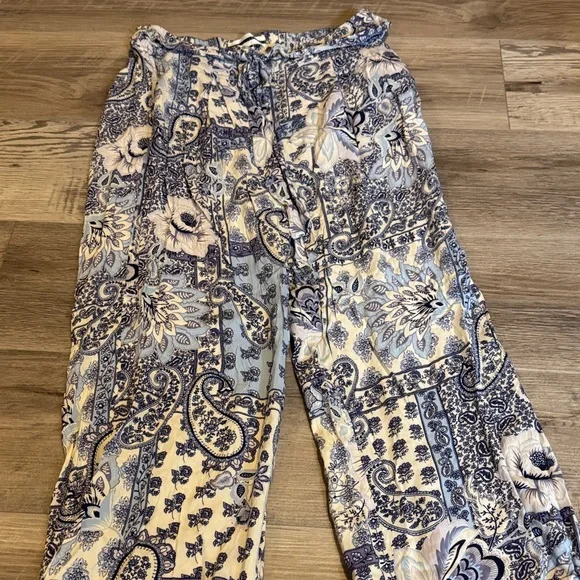 Jules & Leopold Blue and White Paisley Pants - Picture 3 of 7
